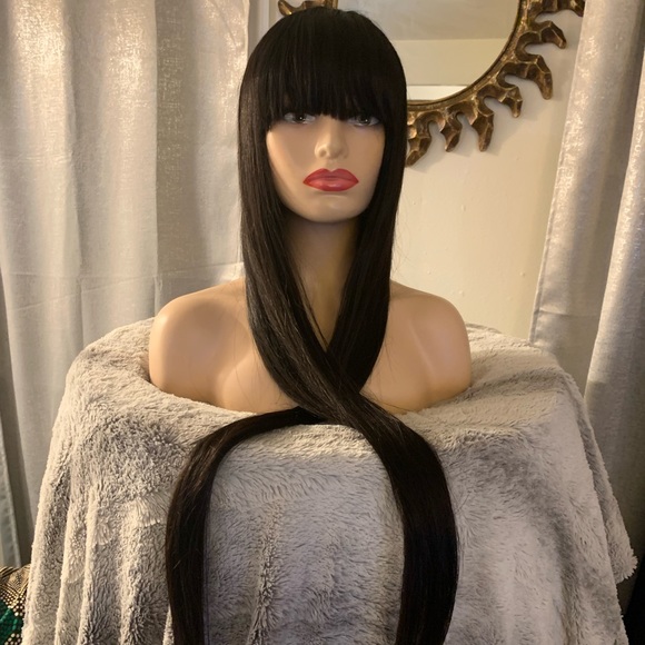 Cleopatra styled machine made wig - Picture 7 of 11